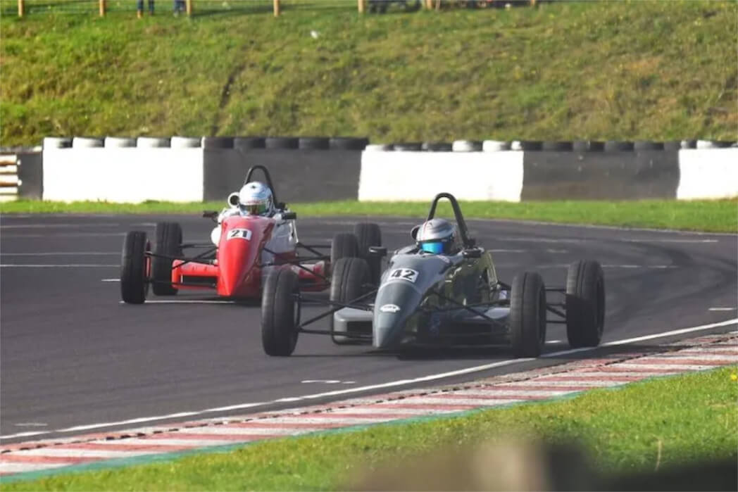 ALUMNI UPDATE: World Speed / VMB Scholarship Champion William Ferguson Racing In England With Team USA Scholarship Support